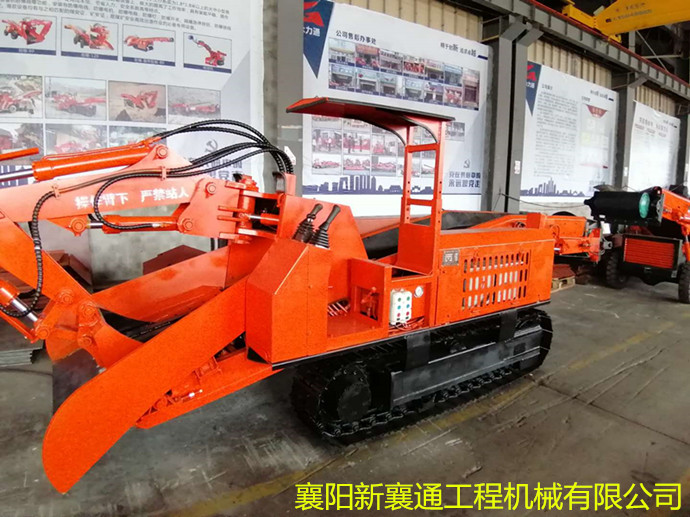 扒渣机.jpg 履带扒渣机-新襄通.jpg
