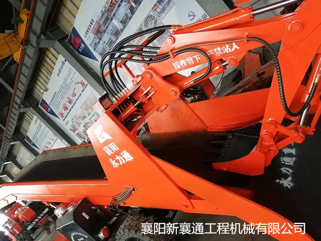1599785075213687.jpg 3皮带扒渣机.jpg